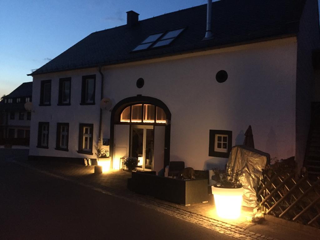 Altes Pfarrhaus Hunolstein Villa Exterior photo